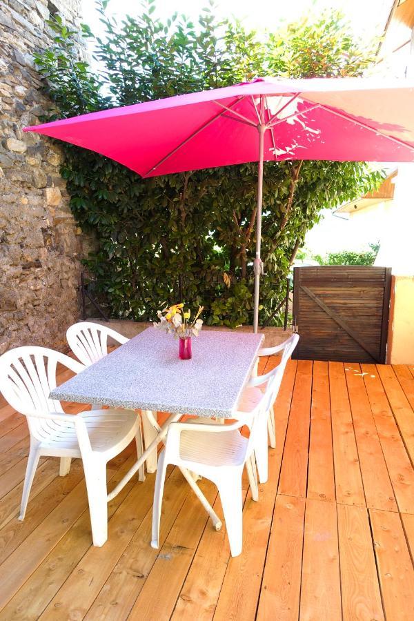 Saint-André-dʼEmbrun Appartement Spacieux Avec Terrasse מראה חיצוני תמונה