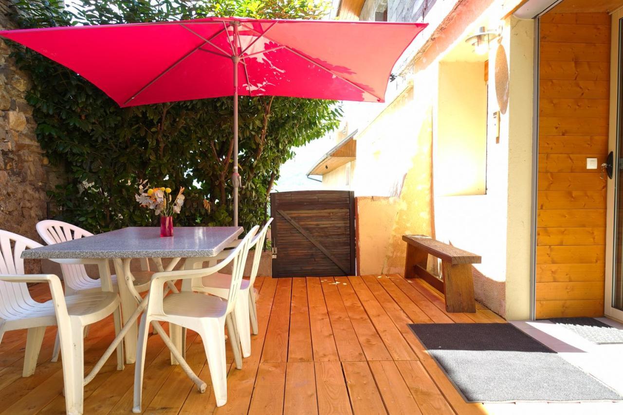 Saint-André-dʼEmbrun Appartement Spacieux Avec Terrasse מראה חיצוני תמונה